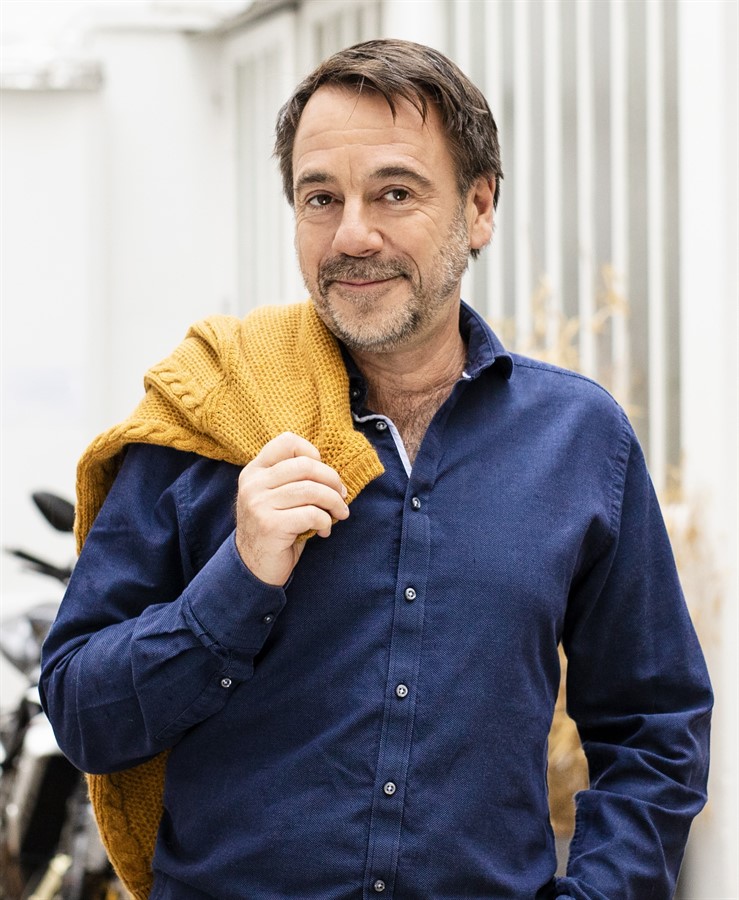 StudioCanal and Authentic Prod strike co-production pact for N.E.O the first young adult saga from best-selling author Michel Bussi